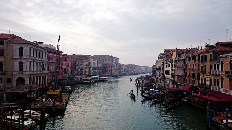 ヴェネツィアの大運河.JPG