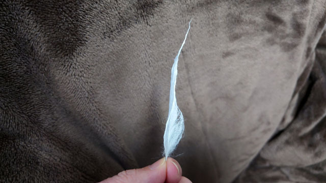 羊毛フェルトで羽根を作る (5).JPG